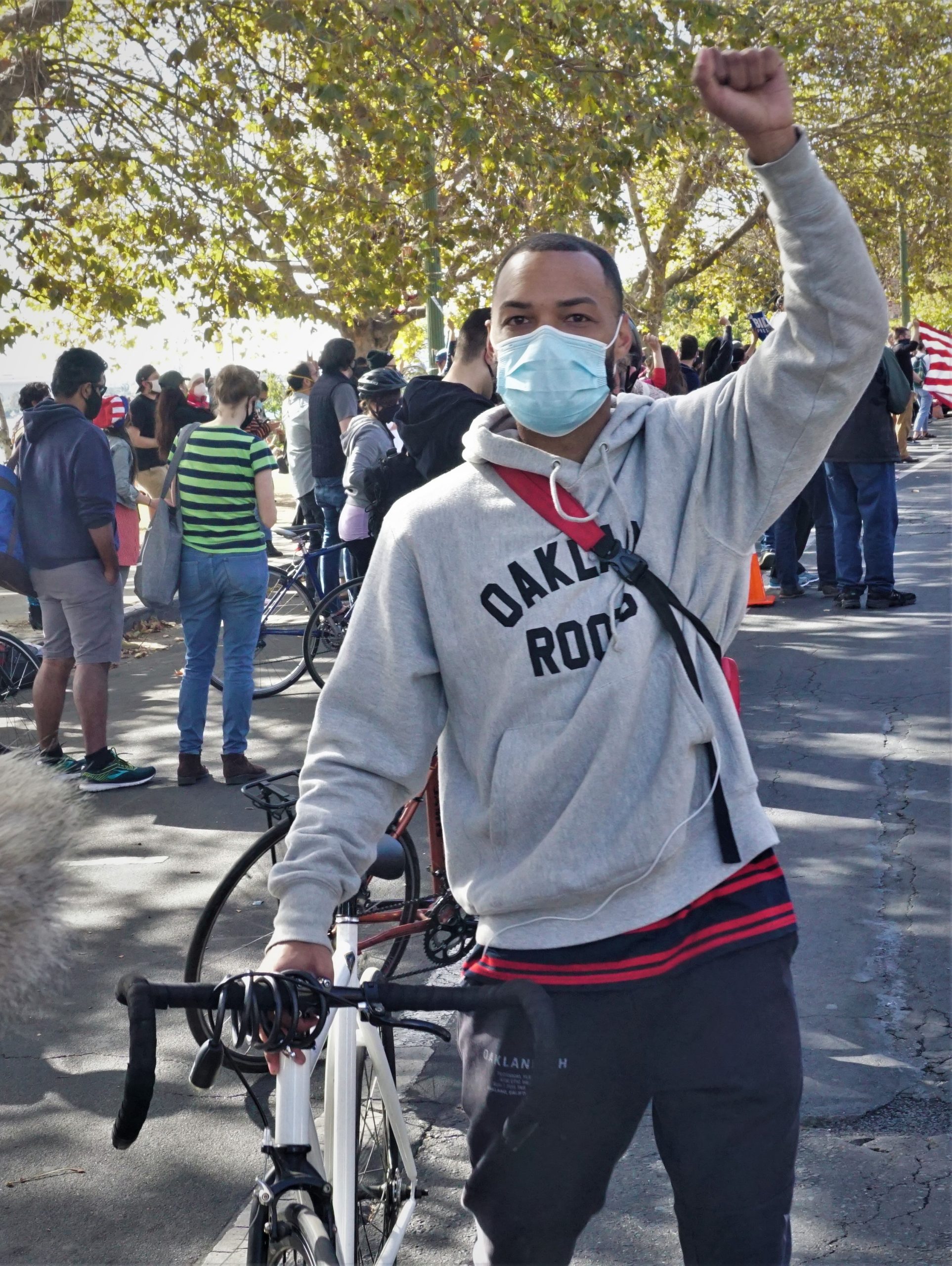 Oaklanders celebrate the the Biden & Harris win on Saturday, November 7th, 2020 by Lake Merritt.