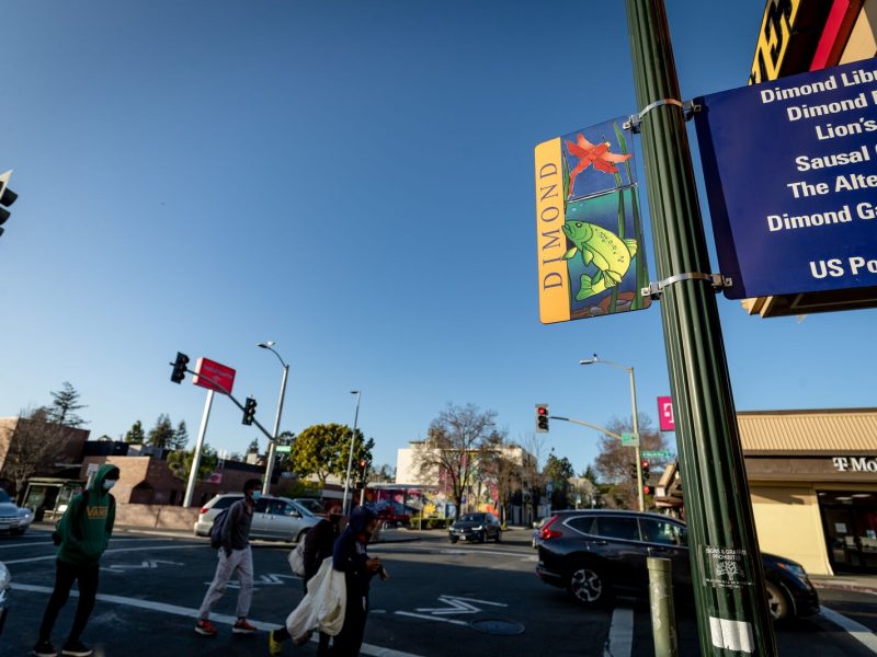 A busy street intersection